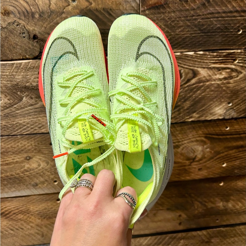Nike Women's Lime Green Athletic Shoes